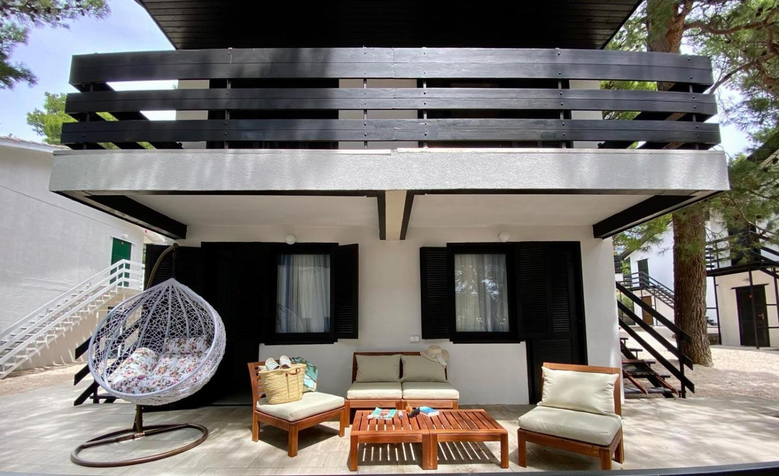 Family Resort Urania 巴什卡沃达 外观 照片